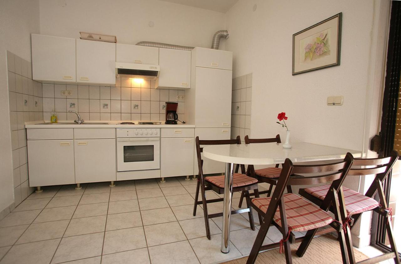 Appartamento House Peri Traù Esterno foto